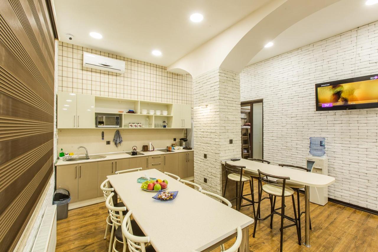 Salam Hostel Baku Eksteriør bilde
